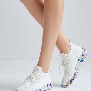 PONY Women's PP2-Fireworks Knit Sneakers White Rainbow Sole Size 11 EUC